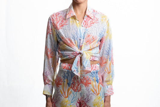 BOYFRIEND shirt detail – pastel coral pattern on silk georgette